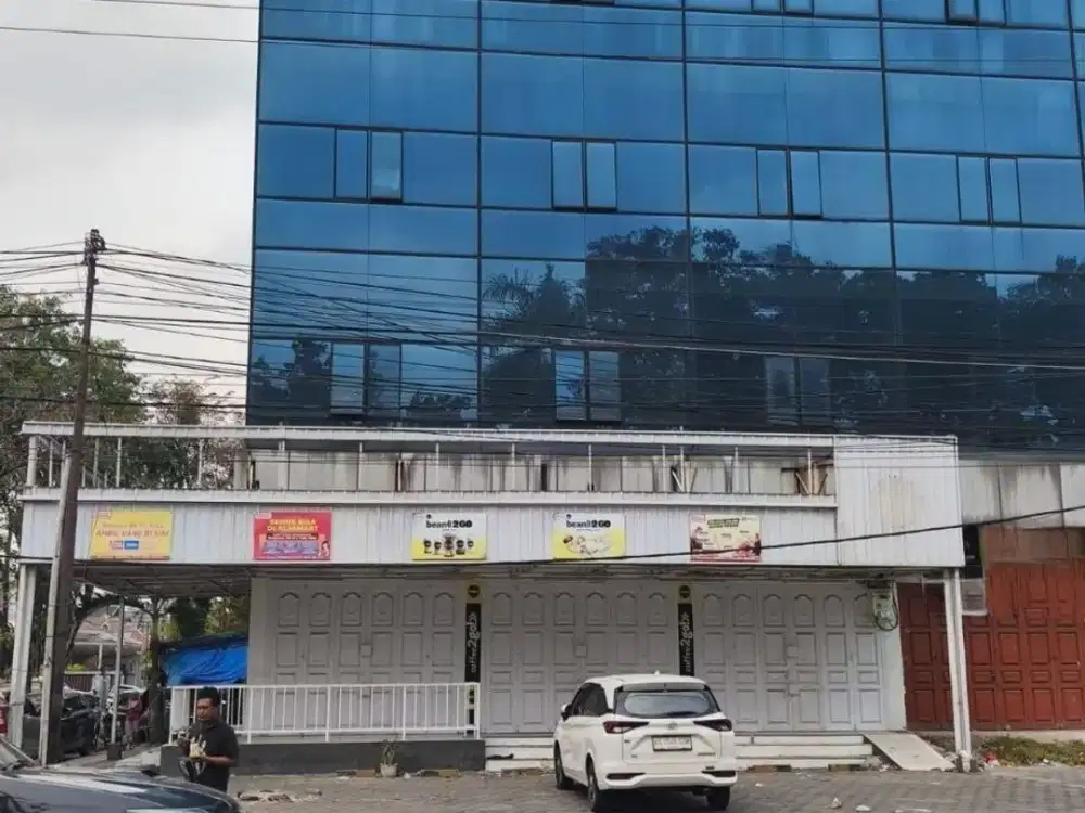 Dijual Ruko Hook 3 unit Jalan Gajah Mada Pusat Kota Strategis