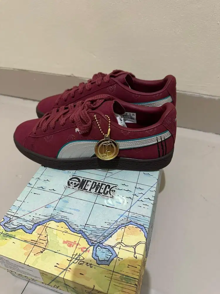 Sepatu Puma Seri One Piece Akagamai Shanks