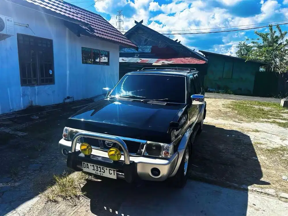 DIJUAL NISSAN TERRANO KINGSROAD K2 2004