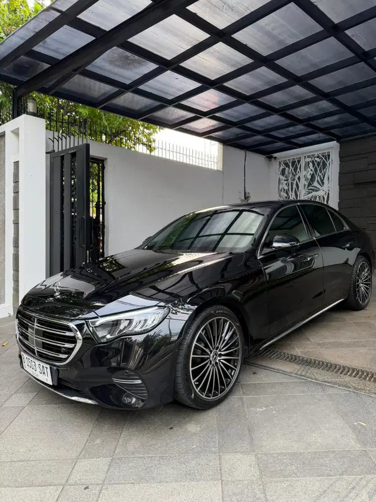 Mercy Mercedes Benz E200 W214 2024