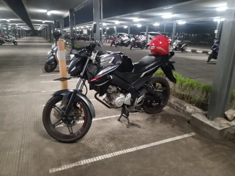 Jual Vixion 2014 mesin terawat siap pakai