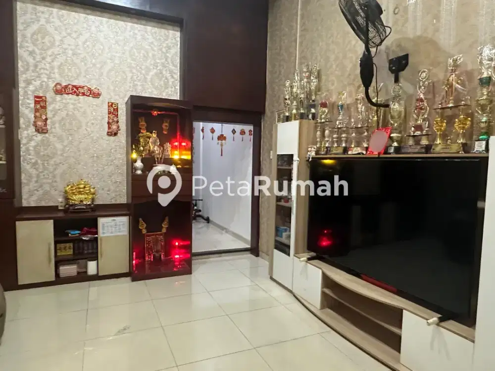 DIJUAL RUMAH JALAN PUKAT BANTING II KOMPLEK MESTIKA INDAH - DAERAH MANDALA (TJIA TJAI & LIEPHING)