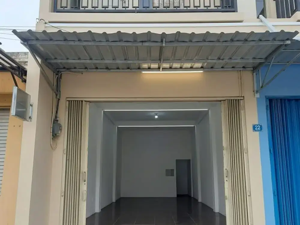 Bisa inhouse. Rumah usaha di Manukan Surabaya