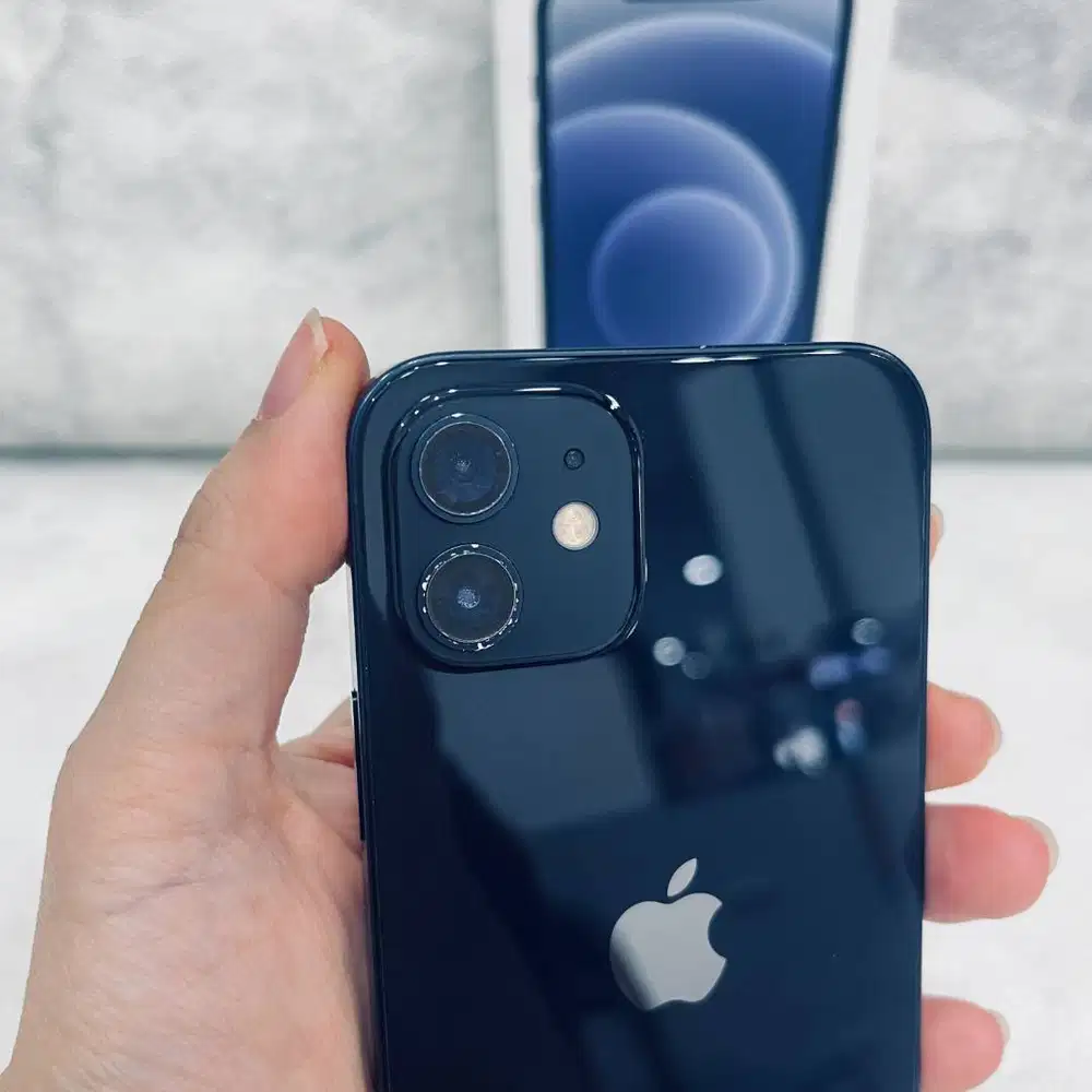 iPhone 12 64GB Black second iBox Fullset