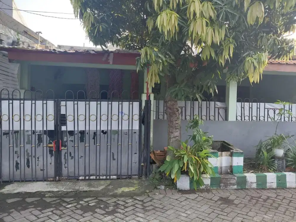 Rumah Wiguna Rungkut Surabaya