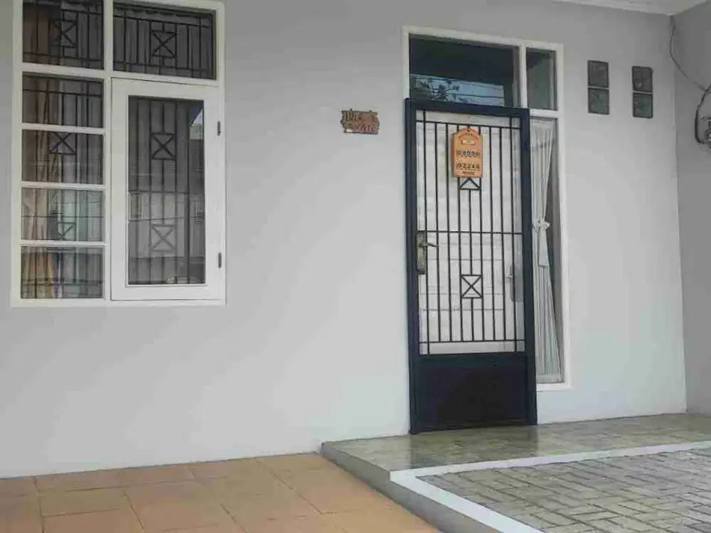 Di Jual Rumah Sektor 8B Gading Serpong Tangerang