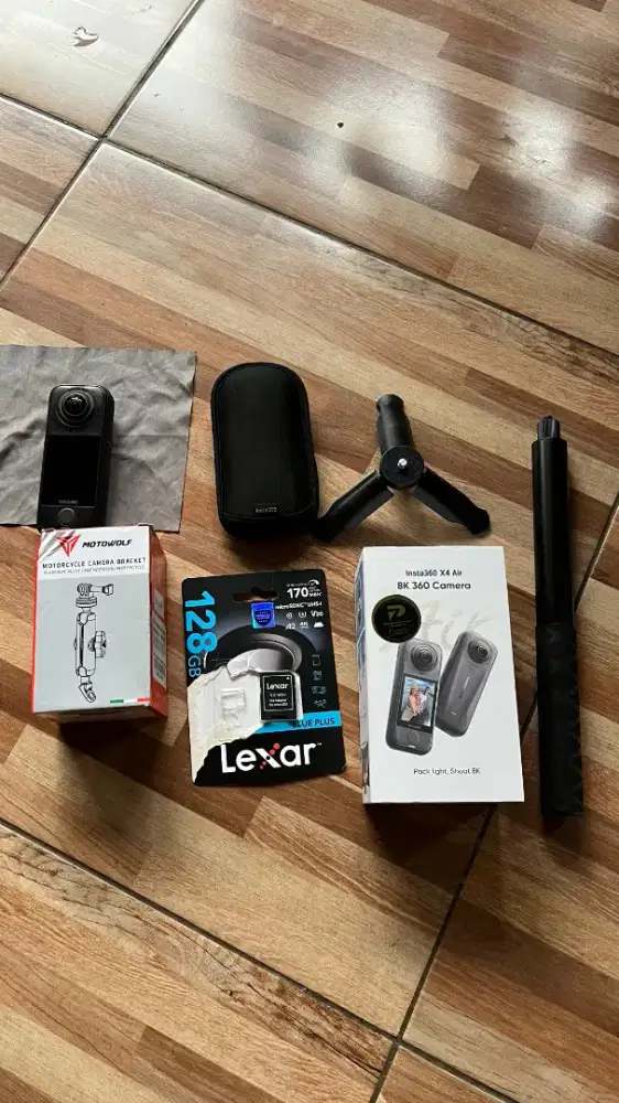INSTA360 X4 AIR LIKE NEW