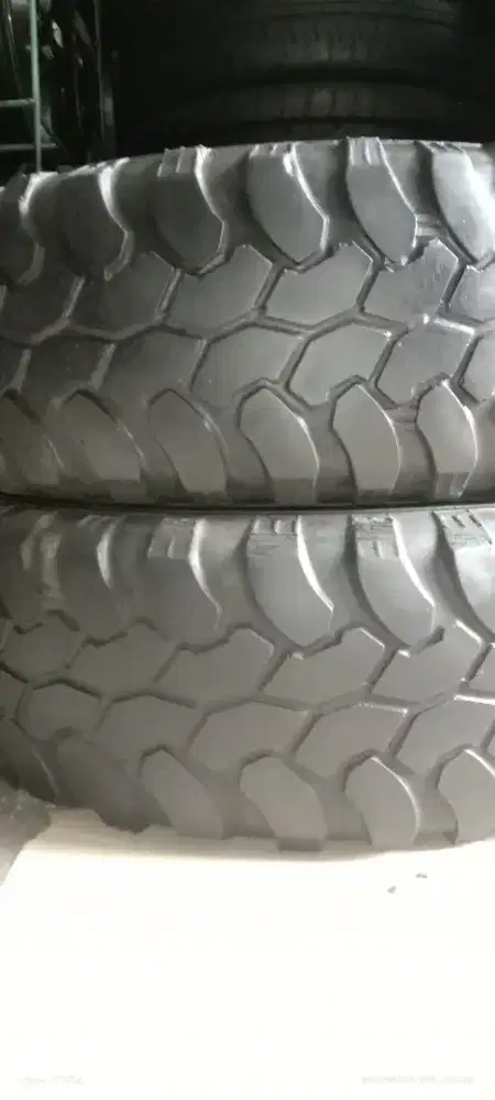 BAN M T SAVERO 235/75 R 15