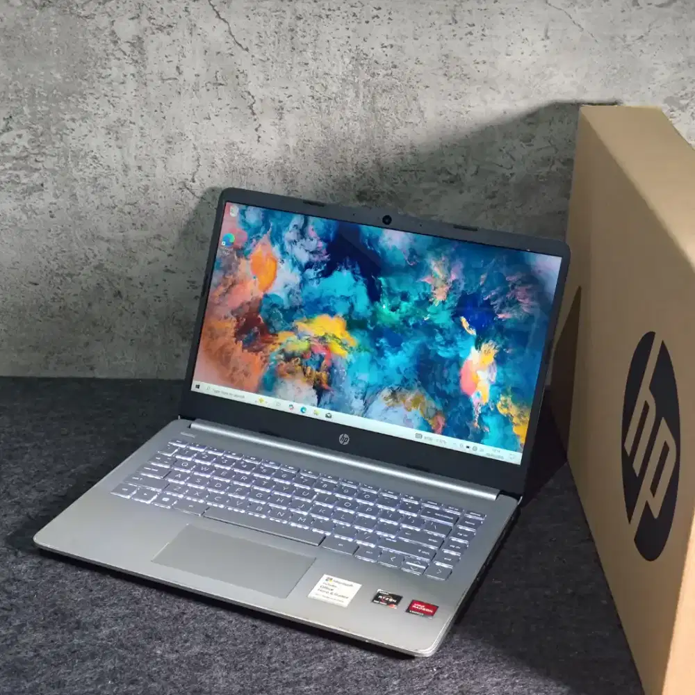 Laptop HP 14s Ryzen 7 5700u ram 16gb good conditio