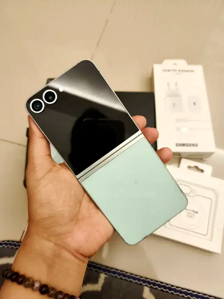 Samsung Z Flip 6 12/512Gb (Mint)