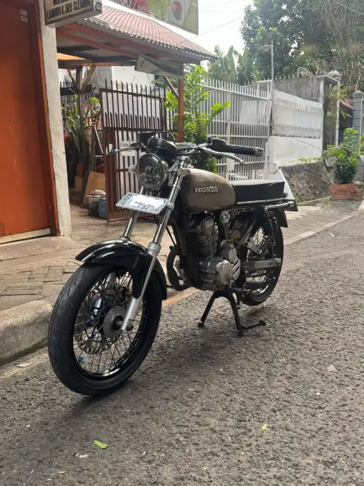 CB 100 BASIC TIGER