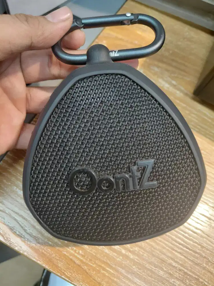 Speaker oontz clip