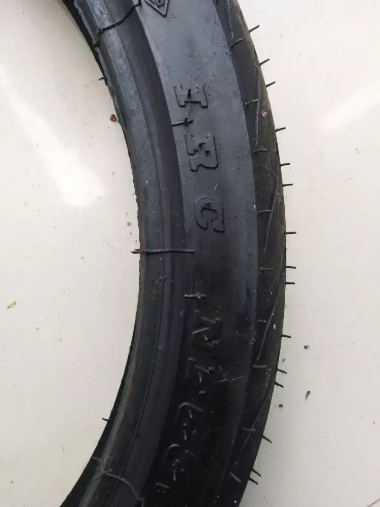 Ban IRC 70/90 Ring 17 like new