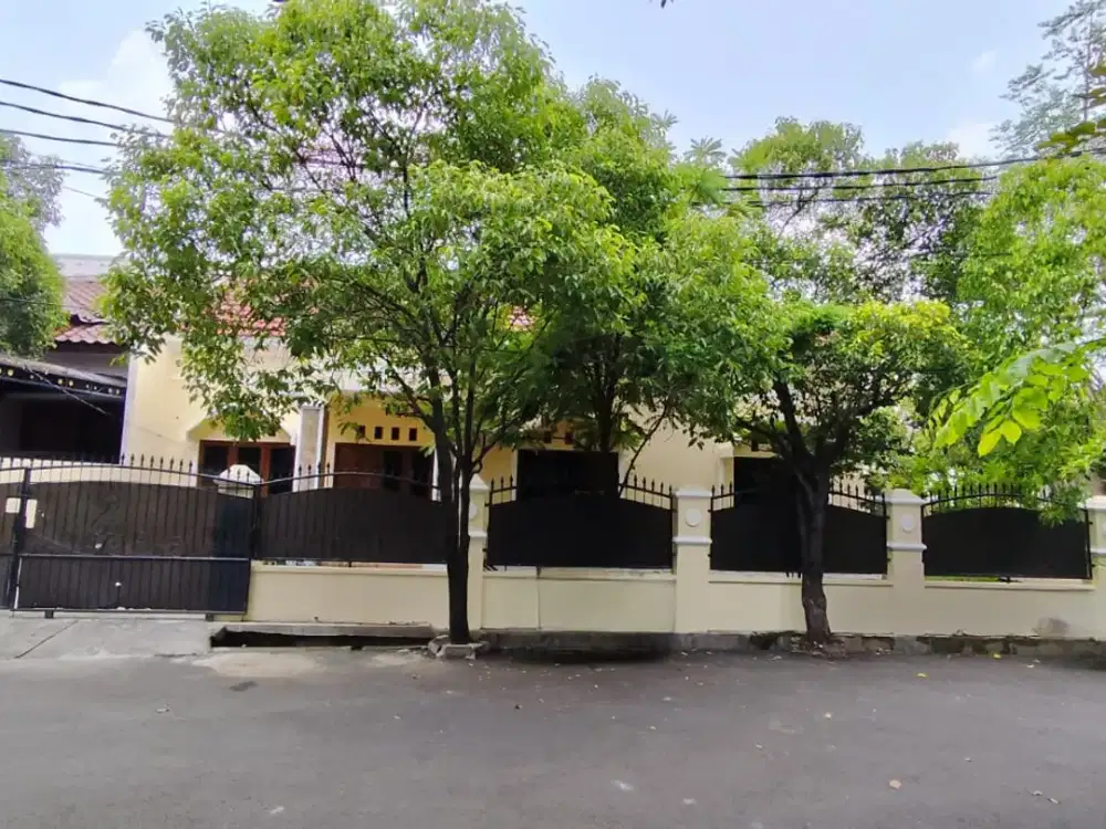 rumah hoek siap huni di galaxy bekasi
