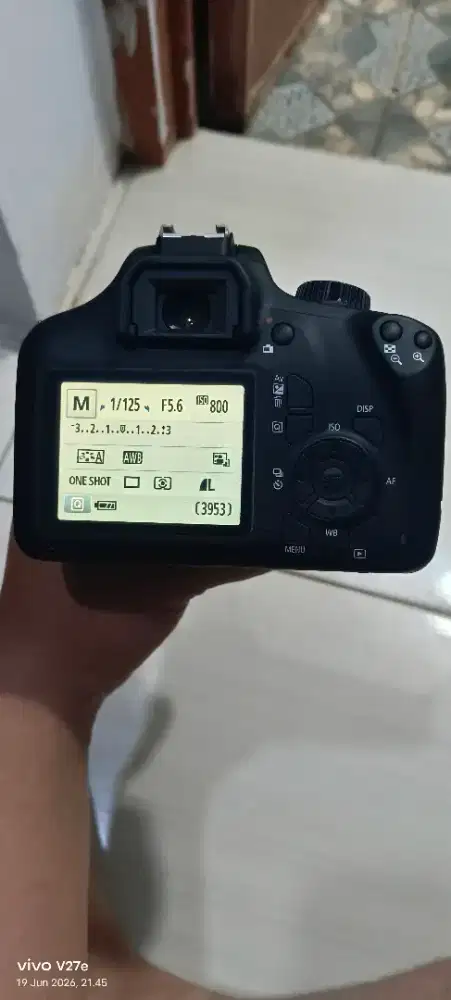 CANON 4000D wifi  KIT 18-55MM STM mulus