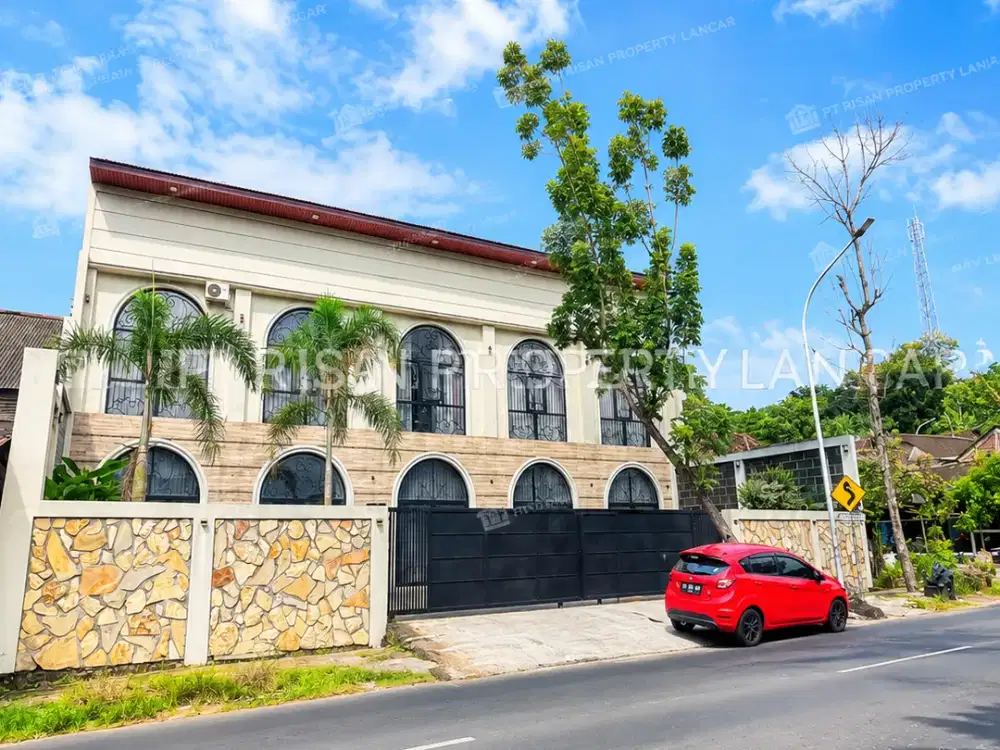 RUMAH SULTAN MANYARAN – FULL FURNISH & KOLAM RENANG | Rp4,5 M