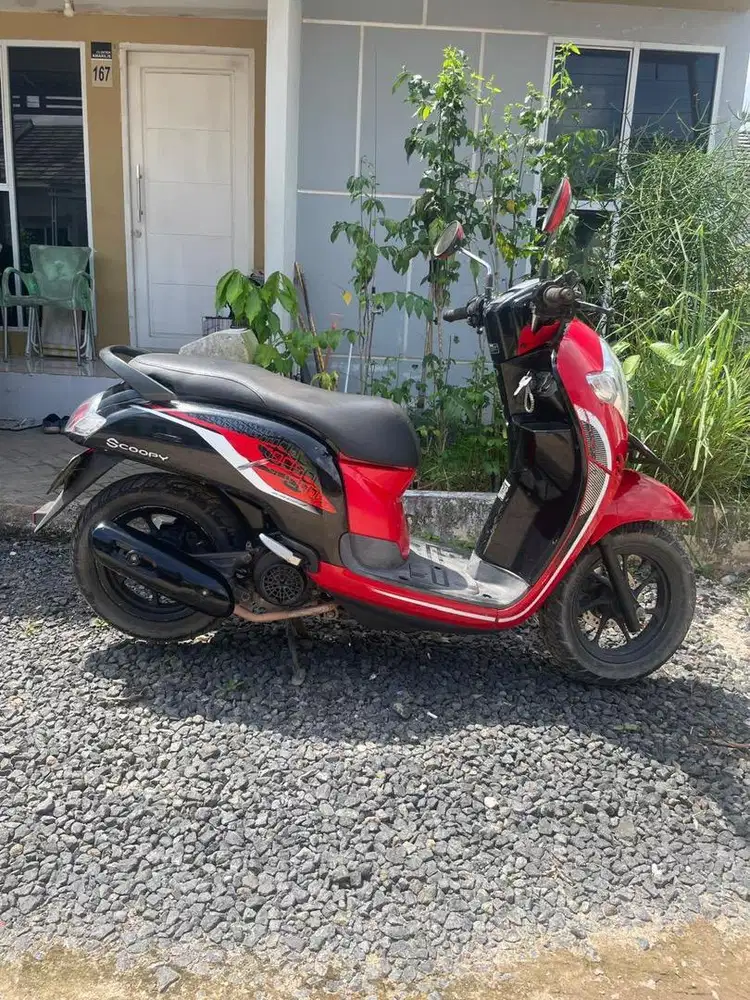 Dijual Scoopy 2019