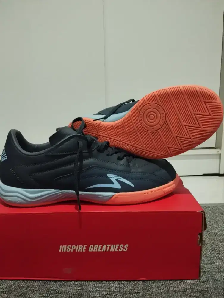 Sepatu Futsal Specs Metasala