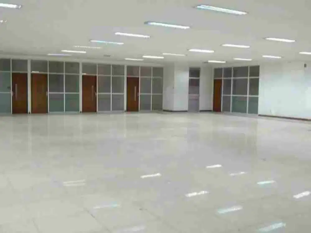 Gudang n kantor 2 lantai di pulo gadung jiep