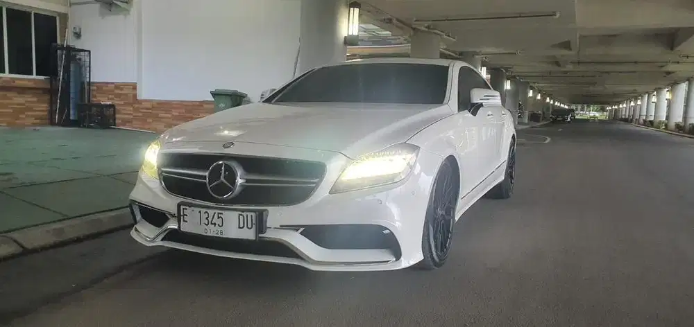 Mercedes-Benz CLS 350 AMG W218 2012 (A/T)