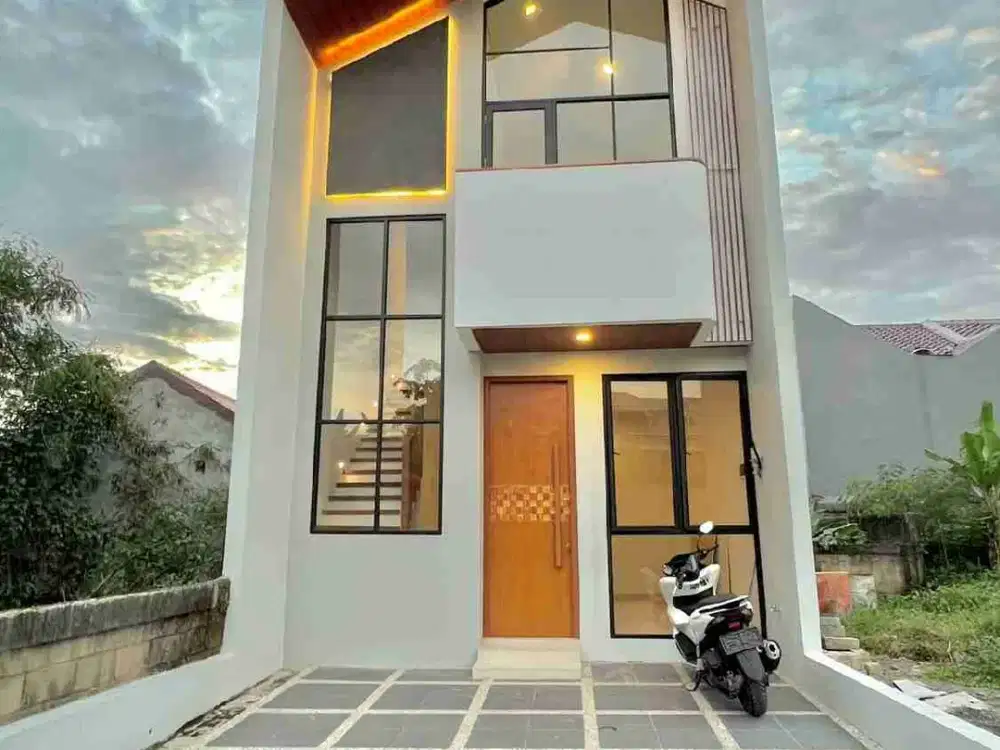 Rumah Cluster SHM 2 Lantai 3 Kamar Jagakarsa Dekat Tol Brigif Carport 2 Mobil