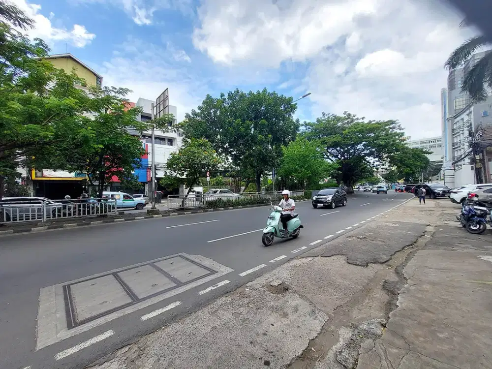 Ruko Gandeng Jl Samanhudi, Pasar Baru