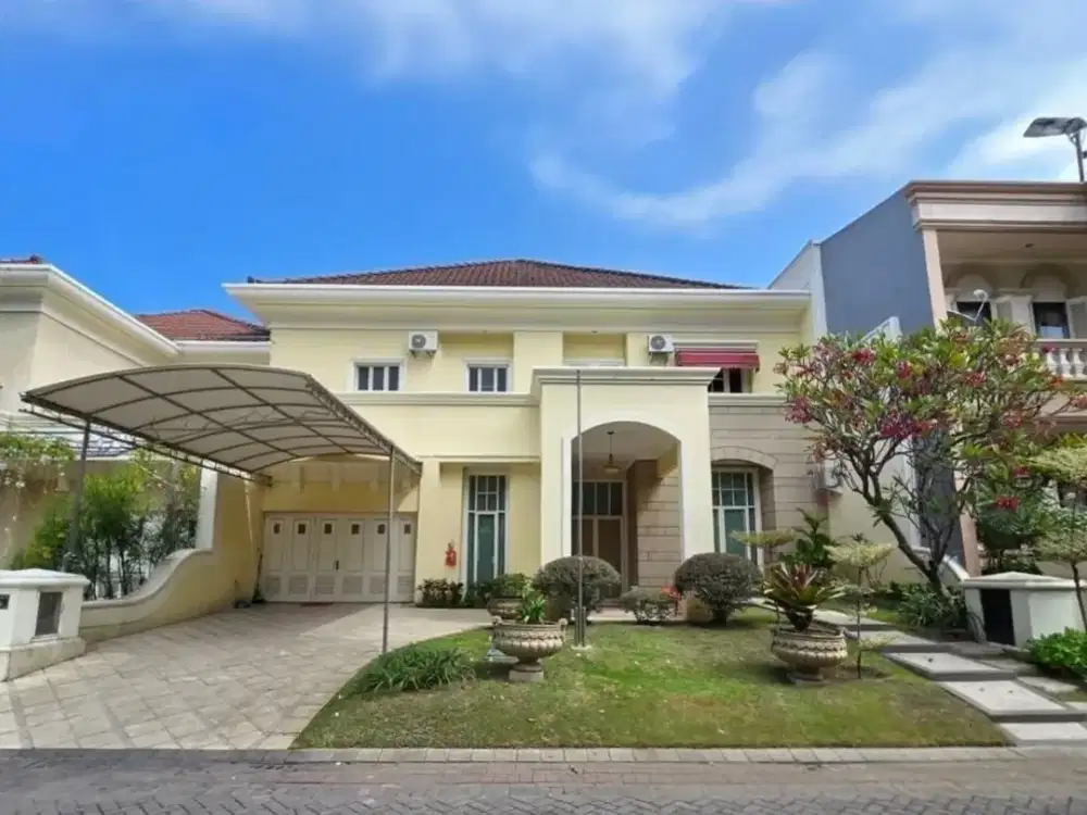 Rumah Pakuwon City SIAP HUNI FURNISH  STRATEGIS