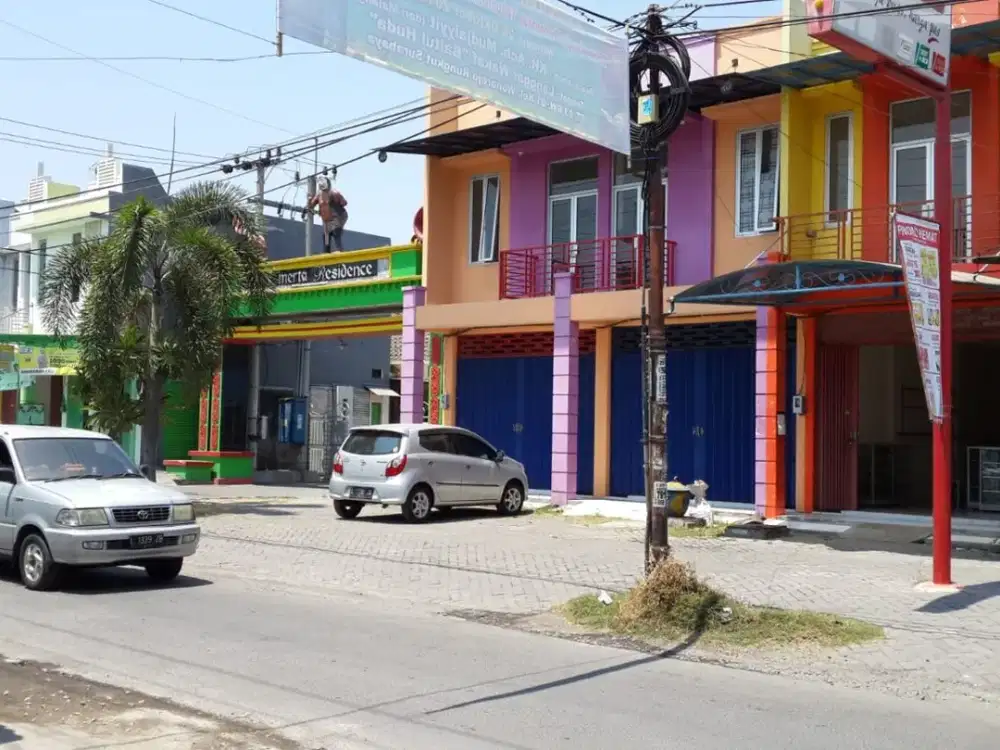 Bangunan 2 Lantai Ruko The Amerta Residence Dekat Merr - bisa Nego