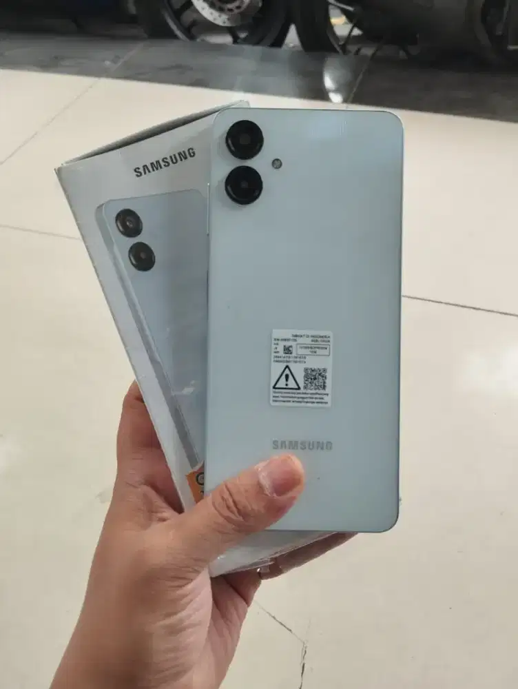 Samsung A06 4/128 blue