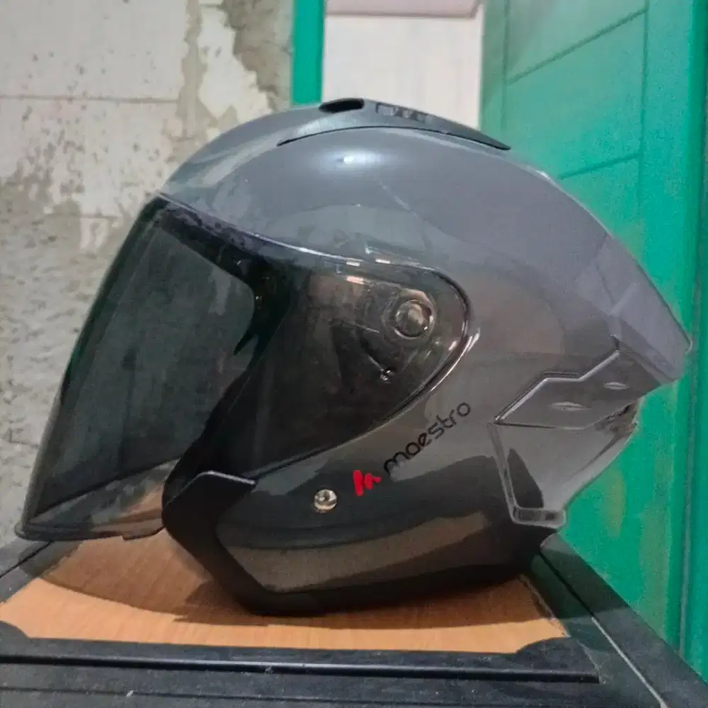 Helm GTR Maestro Abu Glossy