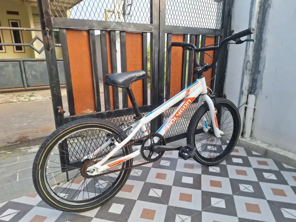 Sepeda BMX Polygon Blizzard Frame Alloy