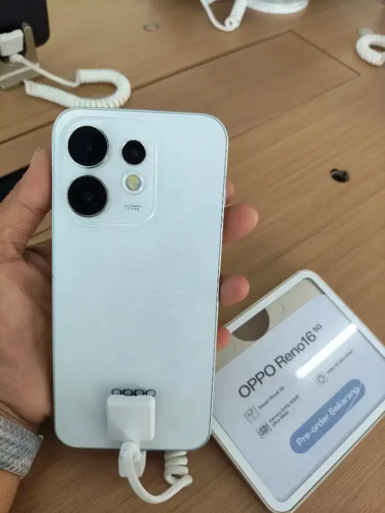 Pre Order Oppo Reno 16 Series