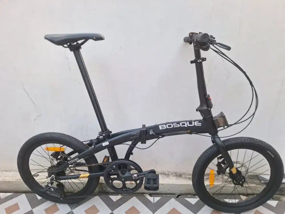 Sepeda Lipat Ecosmo Bosque 20 inch Alloy Seperti Baru