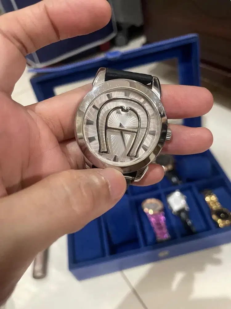 Aigner man watch