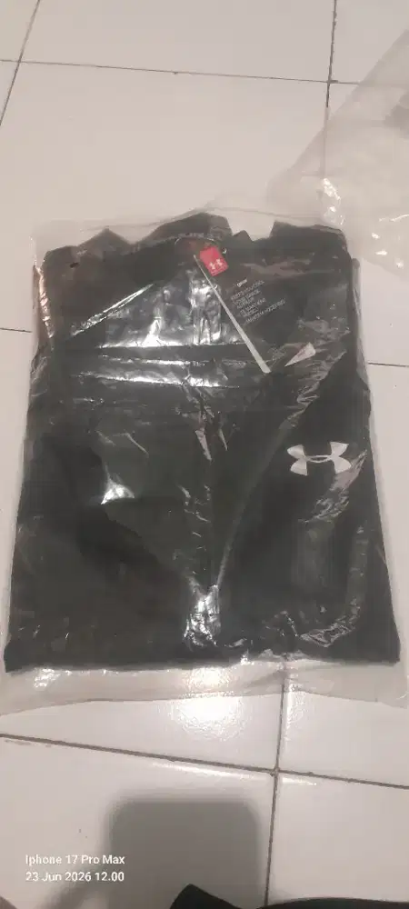Jaket Under Armour size 3XL new