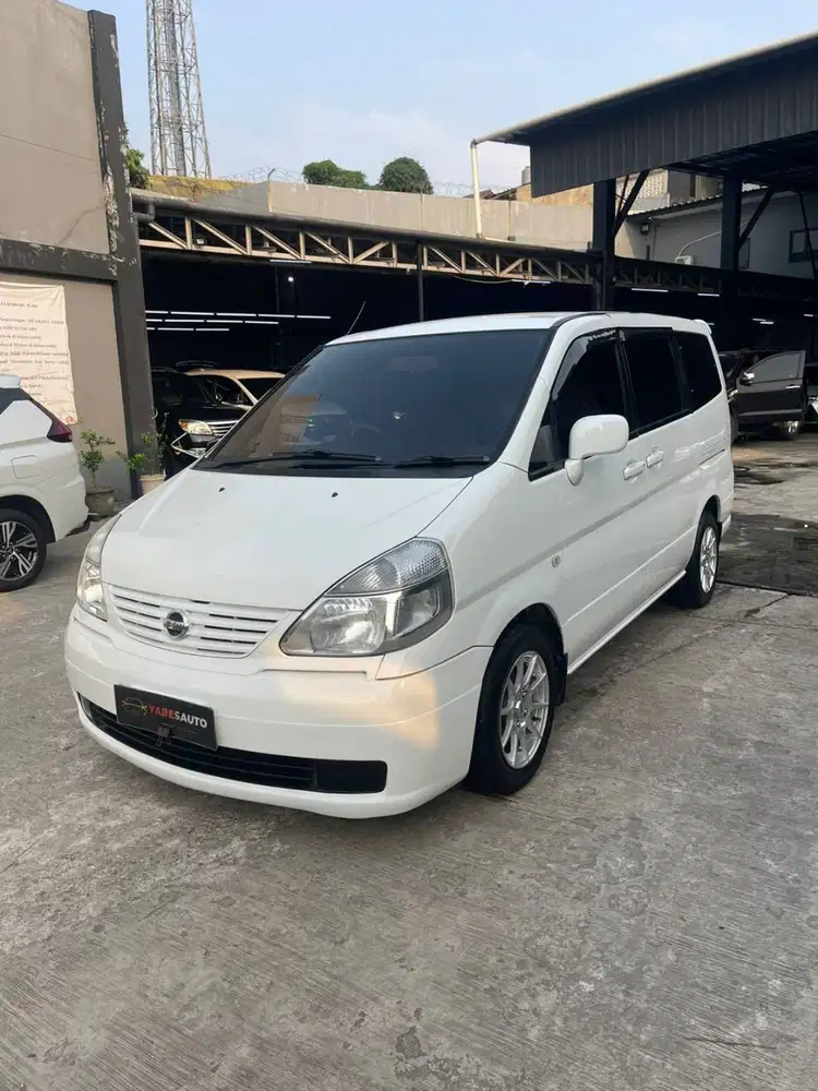 [Langka] Nissan Serena CT 2011 Automatic Siap Pakai Pajak Panjang