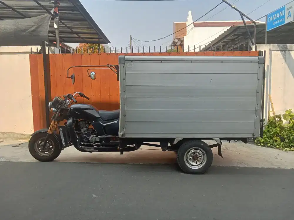 Viar 200cc box 2013