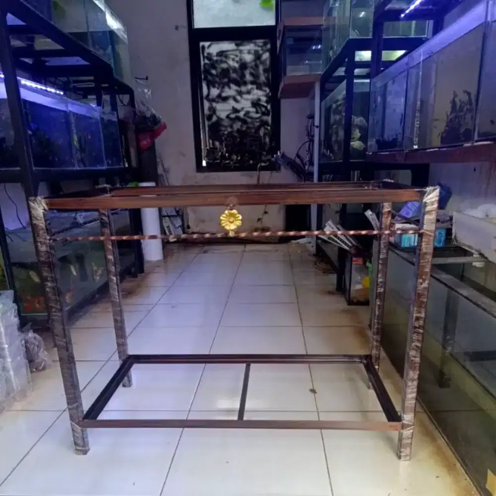 Rak aquarium besi UK 80cm x 40cm