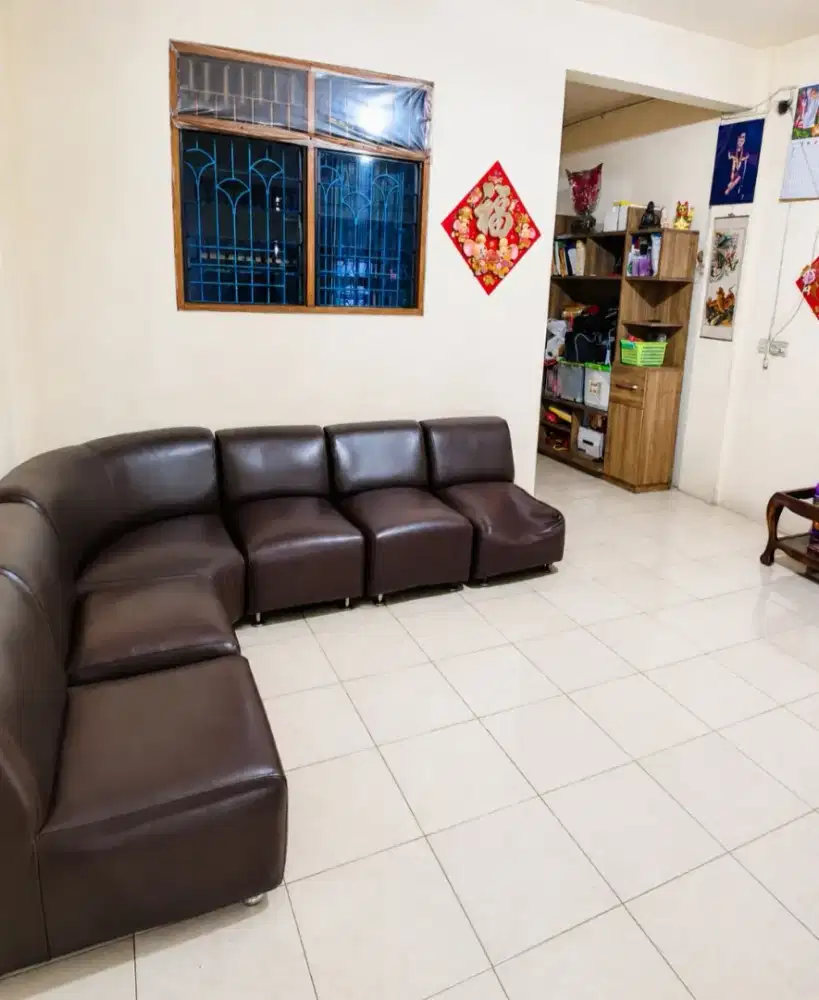 IP3127: Rumah Hadap Utara di Jelambar
