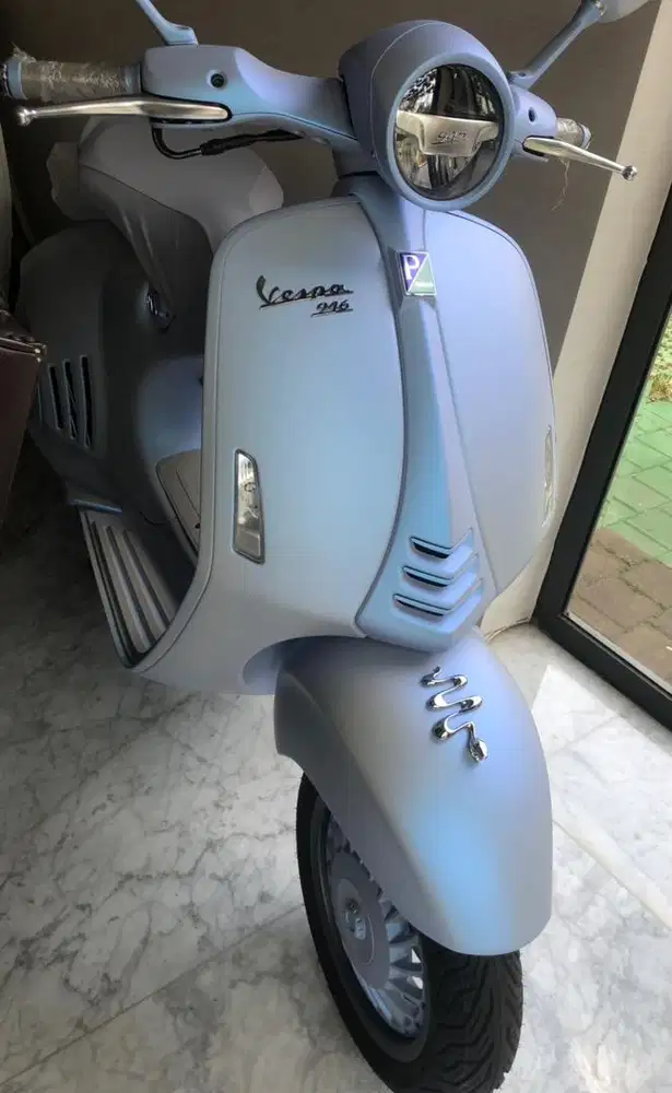 VESPA PIAGGIO 946 SNAKE Thn 2025