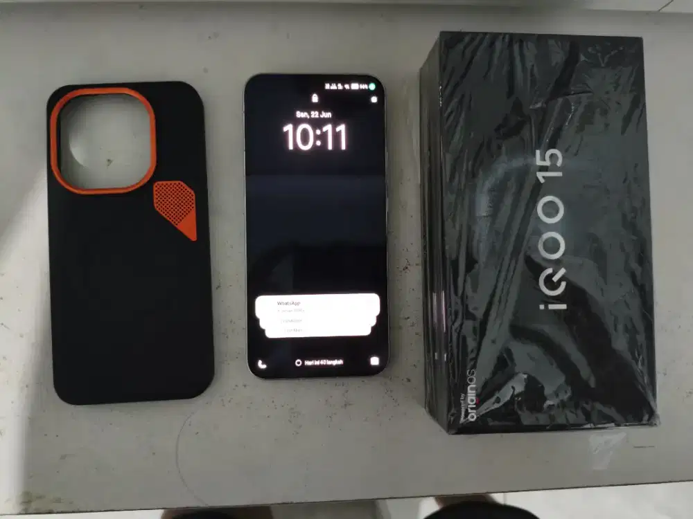 Iqoo 15 16/512Gb