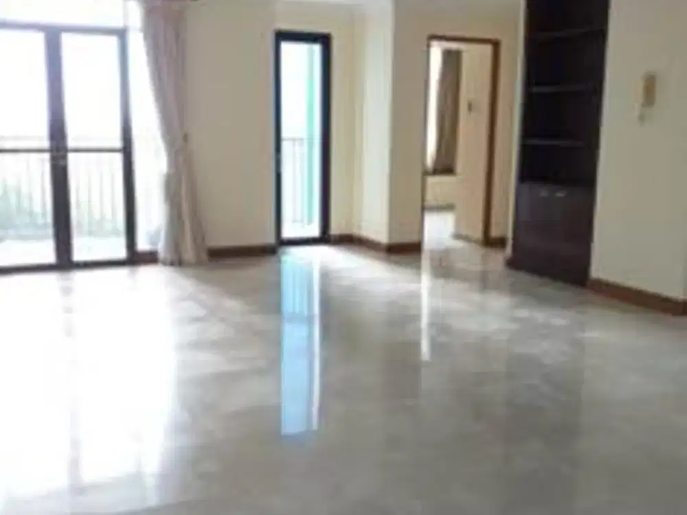 Dijual Apartemen Hamptons Park 3BR View Golf & Swimming Pool, Lokasi Premium Jaksel