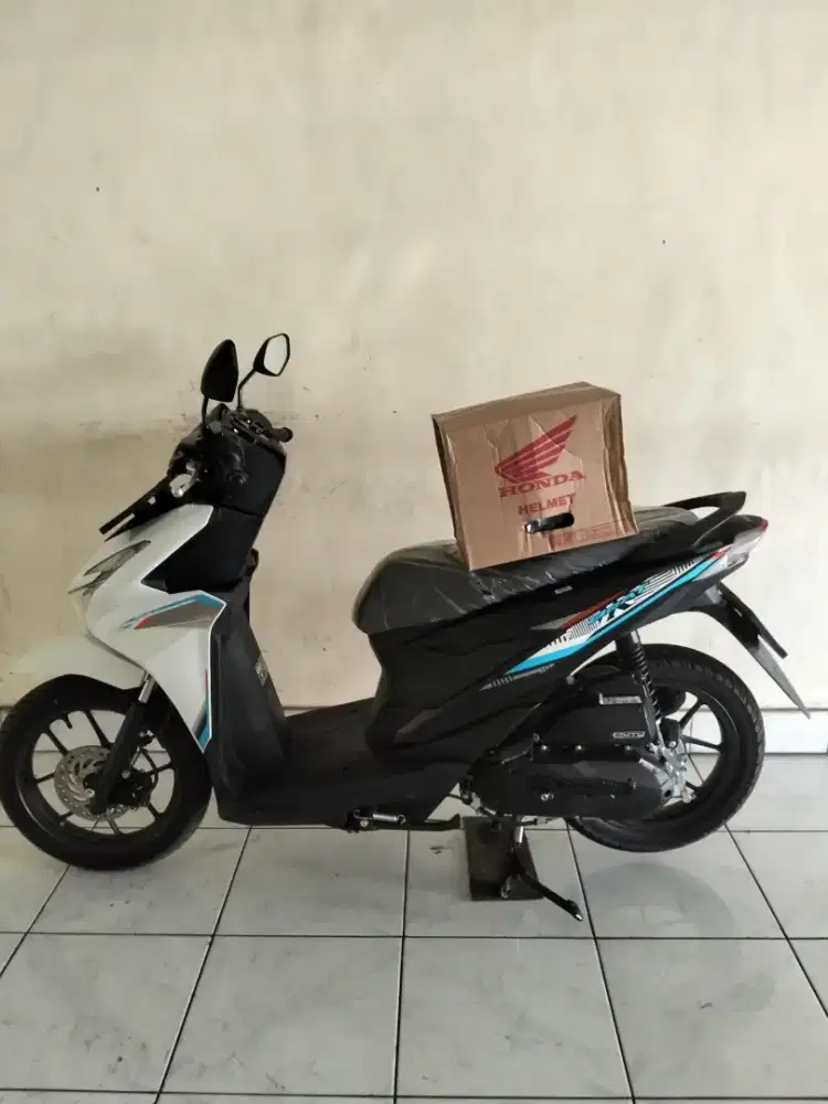 Dp  2 jt Honda beat fi thn 2025 cash. Bali dharma. .motor