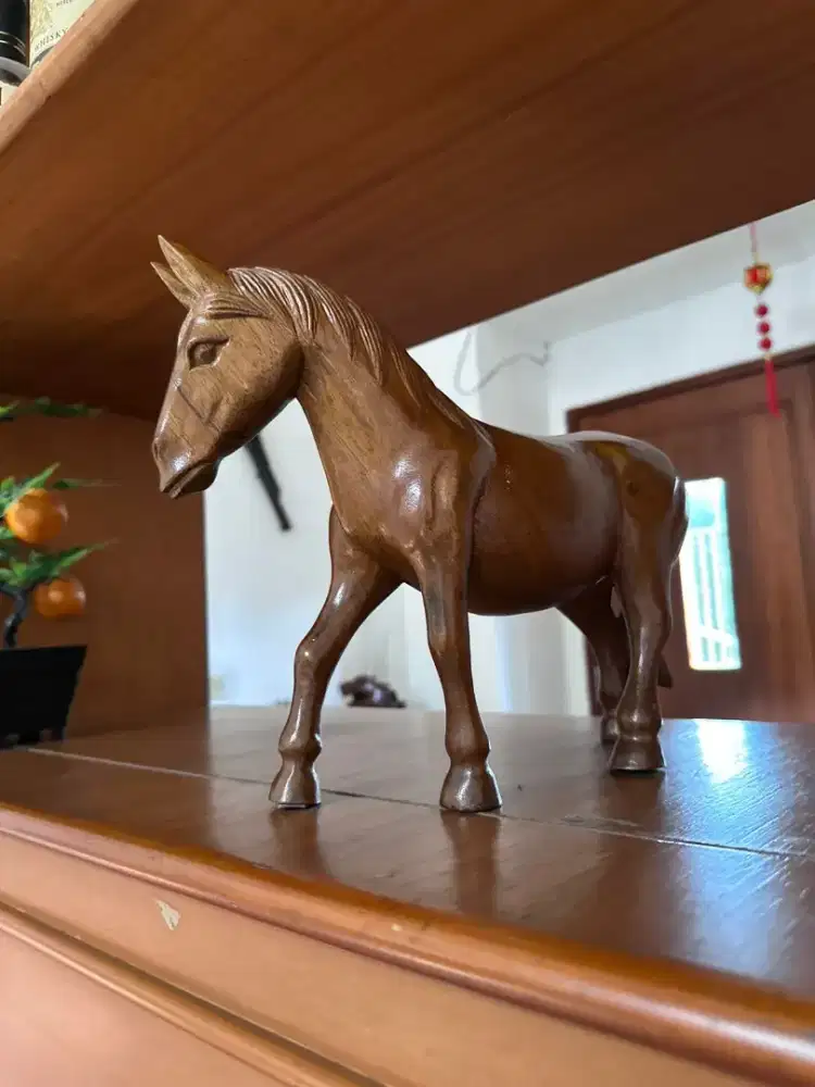 Pajangan kayu jati bentuk kuda horse rumah