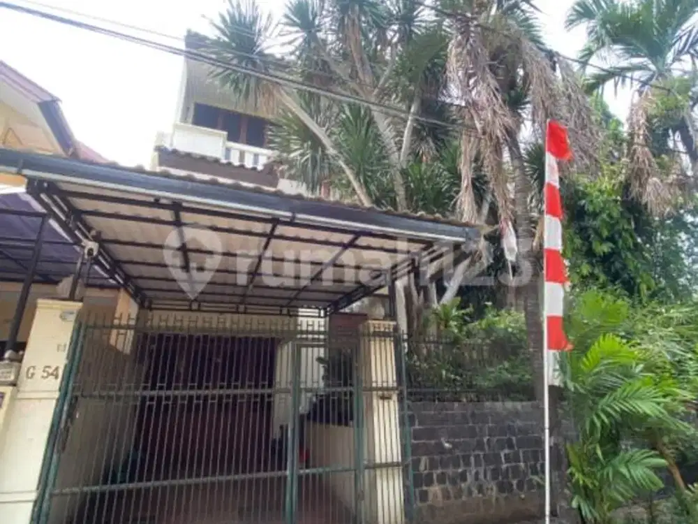 Rumah Minimalis di Lebak Bulus Full Marmer Dalam Komplek