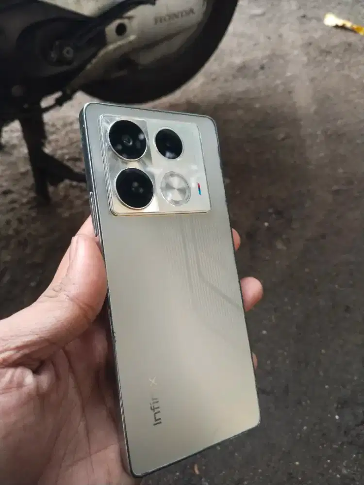Infinix Note 40 BMW 8/256 Fullset
