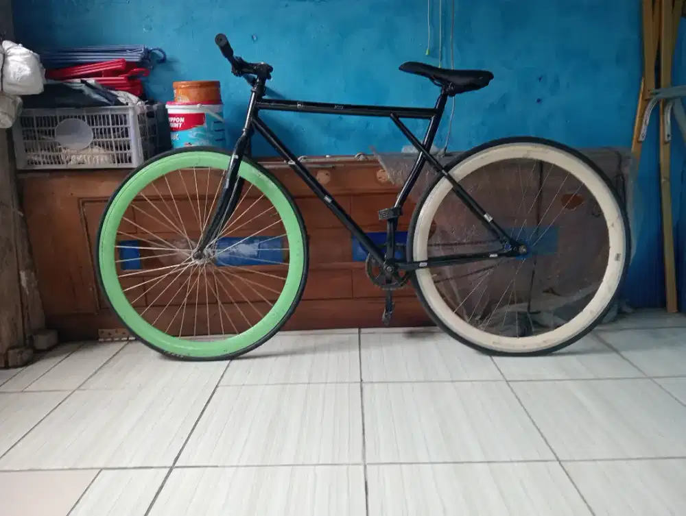 sepeda fixie dolltrape
