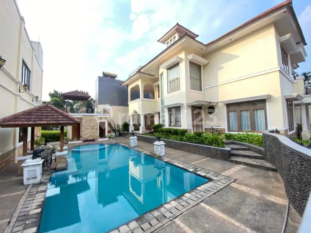 Rumah Mewah Super Luas Fully Furnished Dalam Komplek di Cinere