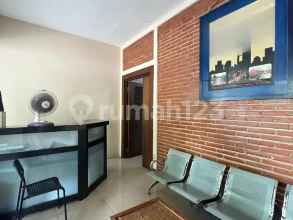 Dijual Ruko 3,5 Lantai Strategis di Lebak Bulus