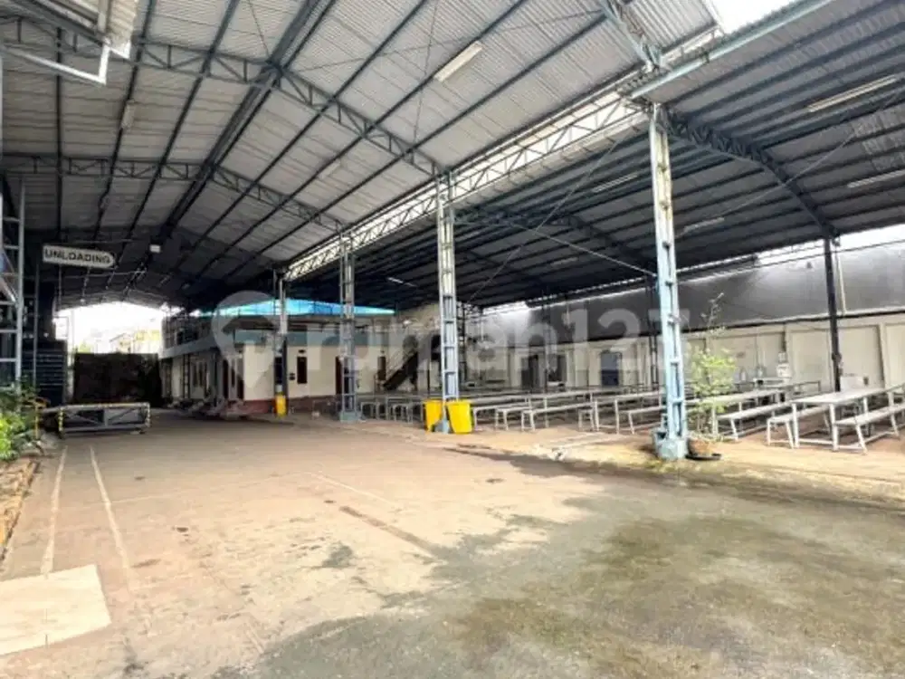 Gudang Luas 11.786 m² di Cirendeu Cocok untuk Industri & Logistik